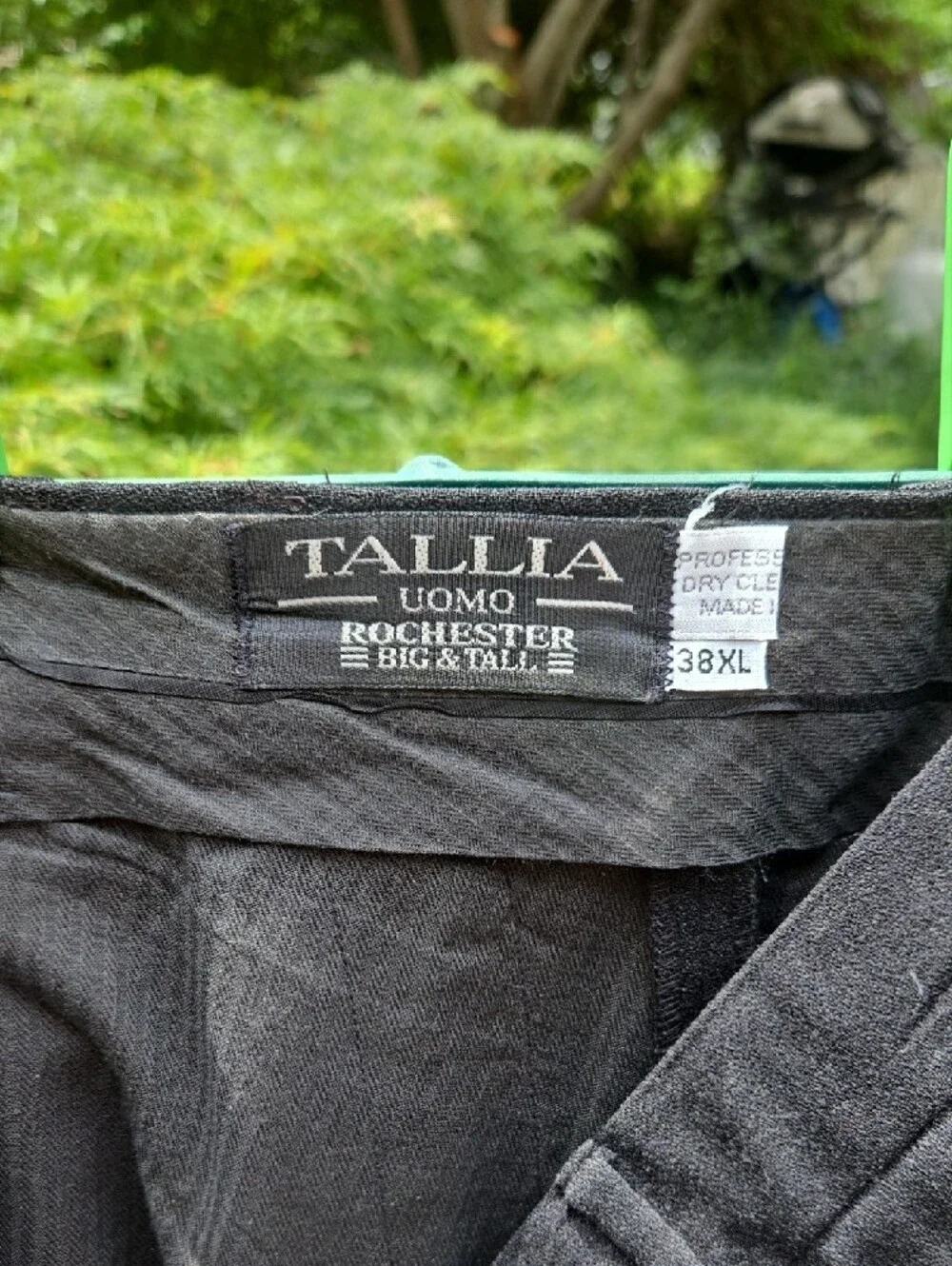 TALLIA Men's Black Pleated Dress Pants